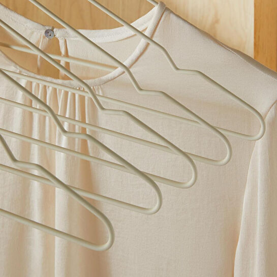 Ocean Home Textile 6'lı Mat Beyaz Renk Kauçuk Kaplamalı Metal Giysi Askısı 20.50 X 42 X 0.3 Cm