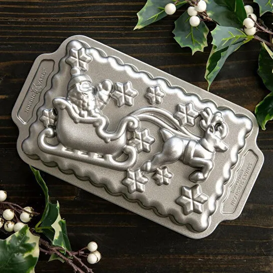 Nordicware Noel Baba´nın Kızağı Kek Kalıbı