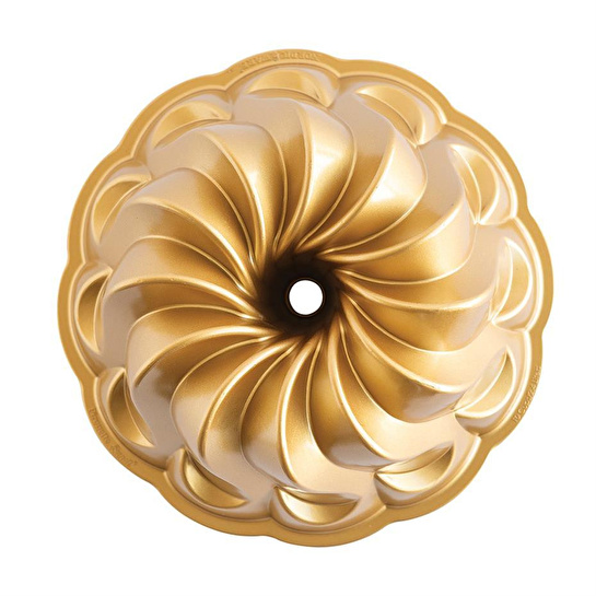 Nordicware Pirouette Bundt Kek Kalıbı Platin