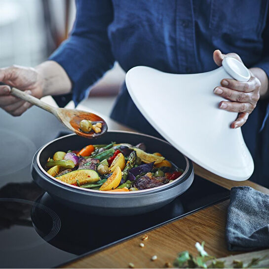 Emile Henry İnduksiyon Uyumlu Tajin 2 L/24.5 Cm Kahve