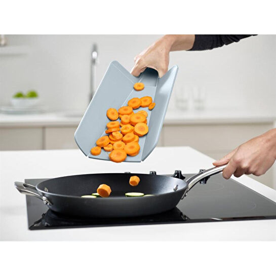 Joseph Joseph Chop2pot Plus 2 Parça Doğrama Tahtası Seti