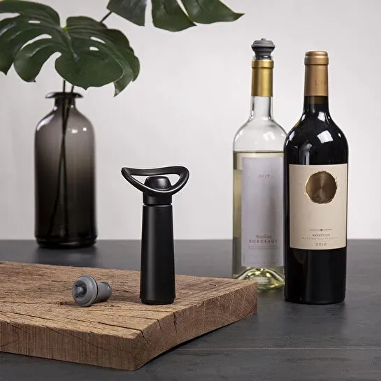 Vacu Vin Şarap Koruyucu Concerto Siyah 1 Pompa 2 Tıpa - Kutulu Siyah