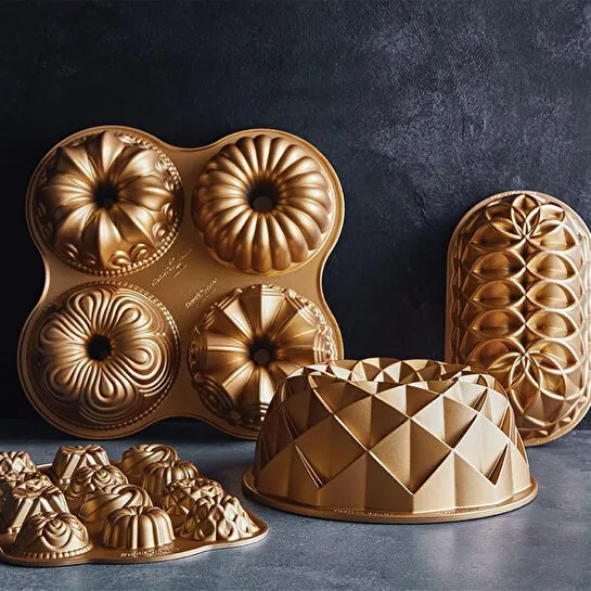 Nordicware Mini Bundt Şekilleri Kalıbı Altın