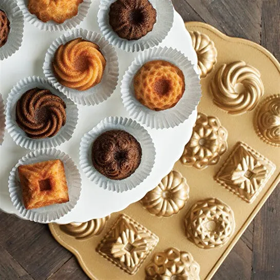 Nordicware Mini Bundt Şekilleri Kalıbı Altın