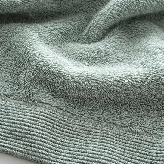 Green Black Elena Banyo Havlusu Mint