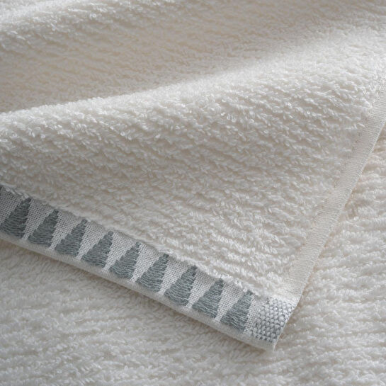 Green Black Tria Banyo Havlusu %100 Pamuk Jakarlı Krem-mint 80x150 Cm