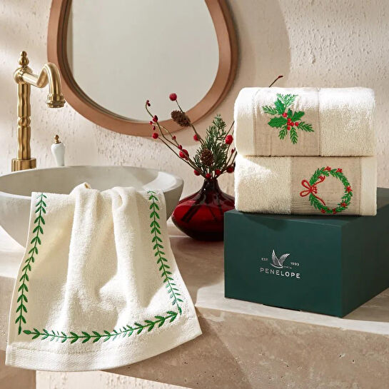 Penelope Yılbaşı Temalı %100 Pamuk 3'lü Kutulu Havlu Seti - Merry Box