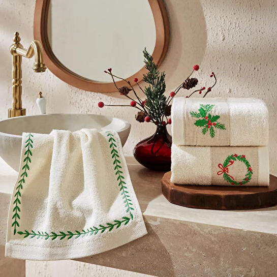 Penelope Yılbaşı Temalı %100 Pamuk 3'lü Kutulu Havlu Seti - Merry Box