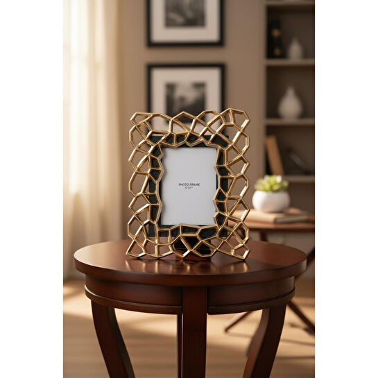 Cornella Pillar Antik Gold Siyah Metal Çerçeve Küçük En:25 Cm X Boy:31 Cm