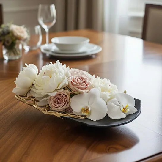 Cornella Pillar Antik Gold Siyah Metal Tabak En:27 Cm X Boy:47 Cm