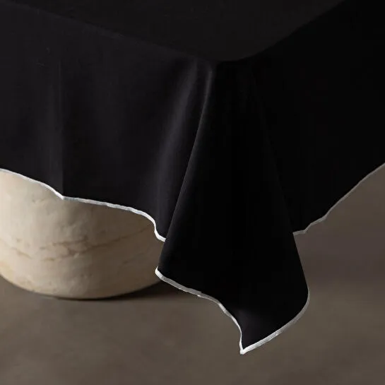 Mudo Home Brenda Masa Örtüsü Si̇yah 160x220