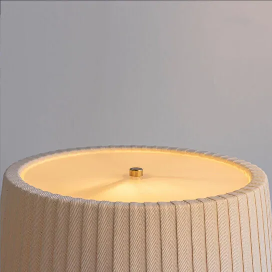 Soli Workshop Esenta Medium Ahşap Masa Lambası - Ceviz