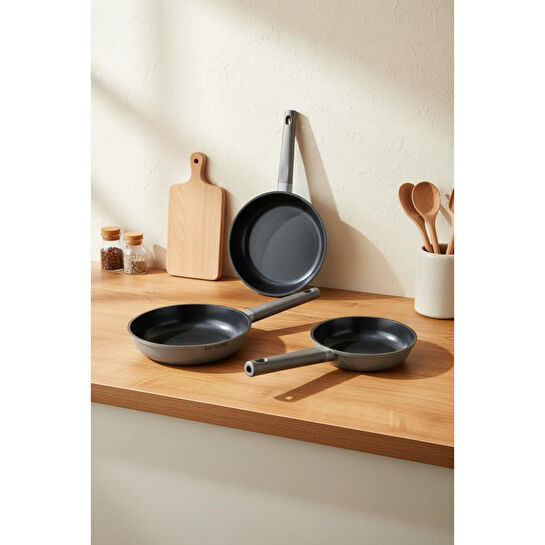Bernardo Chef Döküm 3 Parça Tava Seti Gri