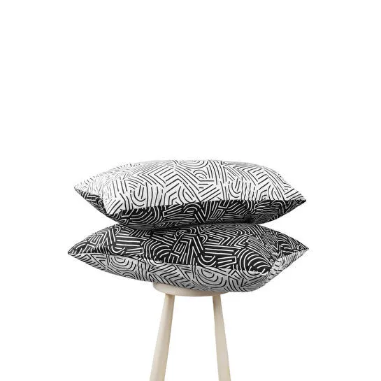 Cozy Home Mono Çift Taraflı Yastık Kılıfı Maze Siyah 50x70