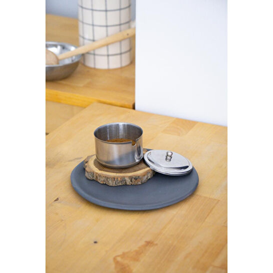 Beige & Stone Metal Kapaklı Yuvarlak Baharatlık