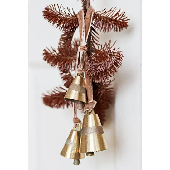 Beige & Stone X Den.interiors Yılbaşı Ağacı Süsü Seti 3 Adet Gold Renk Çan Kadife Kurdele Bağlı Çam Ağaç Süsü