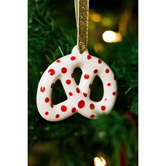 Beige & Stone Yılbaşı Ağaç Süsü Benekli Seramik Pretzel Simit Çam Ağacı Süsü