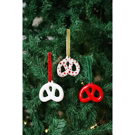 Beige & Stone Yılbaşı Ağaç Süsü Seramik Pretzel Simit Çam Ağacı Süsü 3'lü