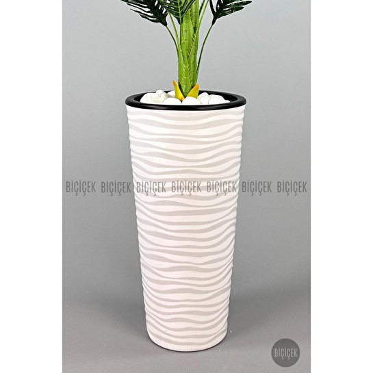 Biçiçek 150cm Areka Ağacı Kumsal Saksıda Siyah