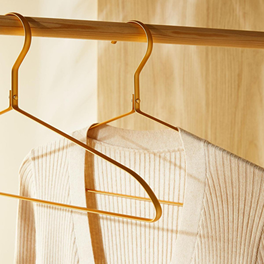 Ocean Home Textile 4'lü Altın Renk Metal Giysi Askısı 21.5 X 42 X 1 Cm