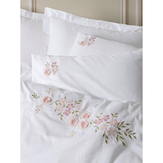 Cotton Box 3d Nakışlı Saten Çift Kişilik Nevresim Takımı Floret Beyaz