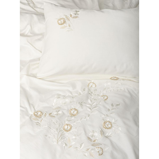 Cotton Box 3d Nakışlı Saten Çift Kişilik Nevresim Takımı Gilded Ekru