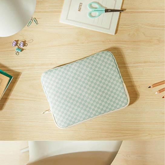 Ocean Home Textile Su İtici Leke Tutmaz Mint Dama Desen Tablet Taşıma Çantası / Kılıfı 27 X 21 X 2 Cm