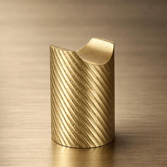 Coho Objet Coho Brazen Standlı Pirinç Kibritlik