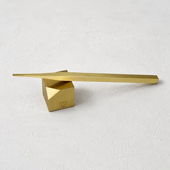 Coho Objet Coho Brazen Sharp Standlı Mum Söndürme Çubuğu