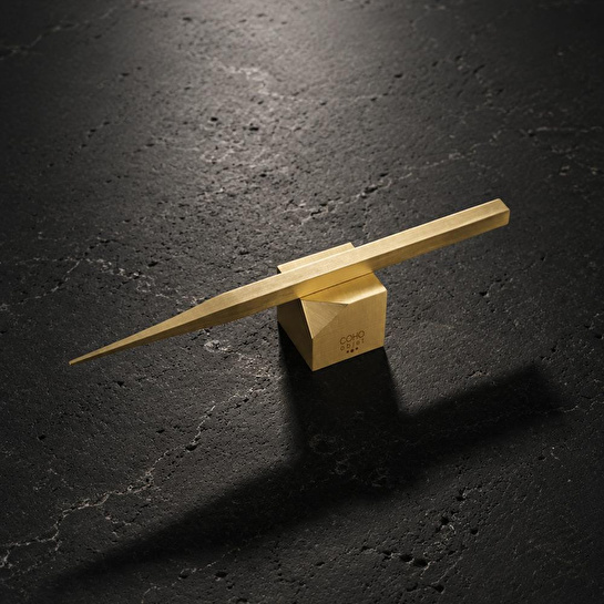 Coho Objet Coho Brazen Sharp Standlı Mum Söndürme Çubuğu