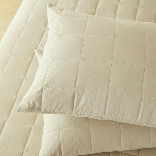 Ocean Home Textile %100 Pamuk Kumaş Kapitoneli Bej Çok Amaçlı Çift Kişilik Yatak Örtüsü Seti 1 Adet 250 X 230 / 2 Adet 50 X 70 Cm