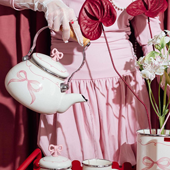 Emaylab Rebel Bow Kurdele Desenli Emaye Vintage Kettle