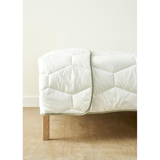 Bella Maison Bambu King Size Yorgan Beyaz (235x215 Cm) Beyaz