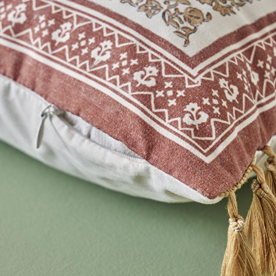 Bella Maison Indian Beauty Boncuklu Kırlent Kılıfı (43x43 Cm) Çok Renkli