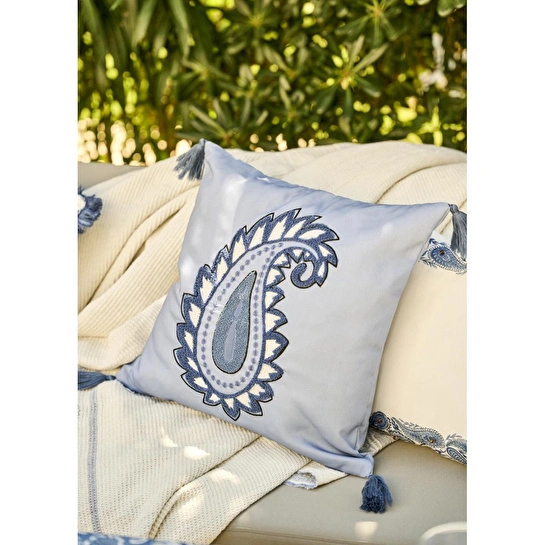 Bella Maison Paisley Punchlı Kırlent Kılıfı Mavi (43x43 Cm) Mavi