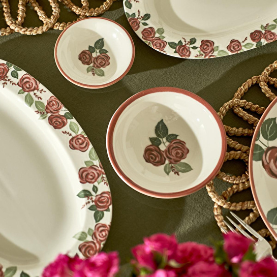 Bella Maison Rose Porselen 26 Parça 6 Kişilik Kahvaltı Takımı Çok Renkli