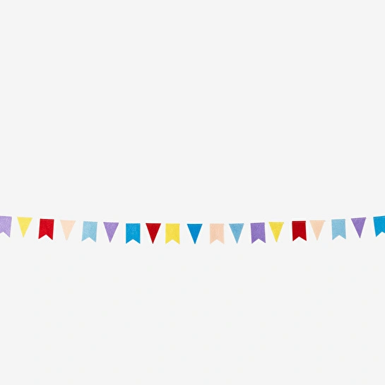 Flying Tiger Copenhagen Renkli Keçe Bayraklı Asma Süs