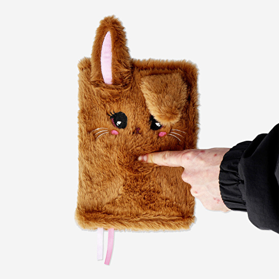 Flying Tiger Copenhagen Kahverengi Peluş Tavşan Kaplamalı A5 Defter