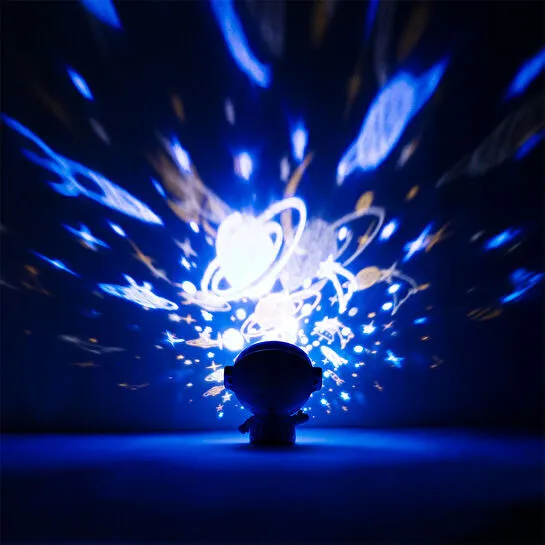 Flying Tiger Copenhagen Astronot Şeklinde Beyaz Lamba