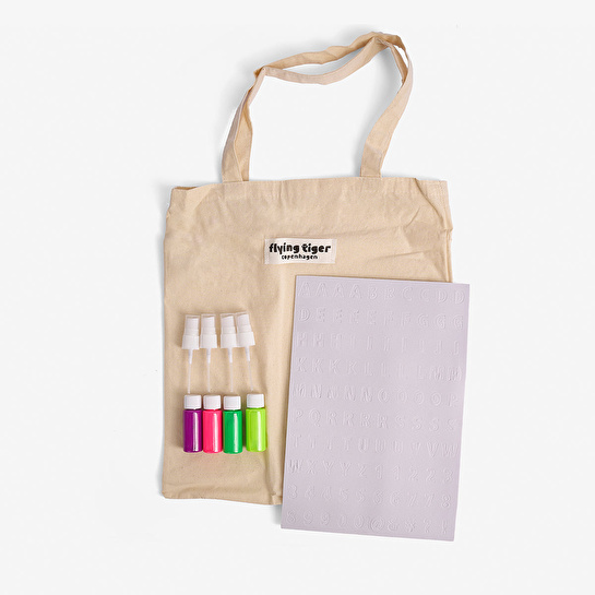 Flying Tiger Copenhagen Kendin Yap Harfli Bez Çanta