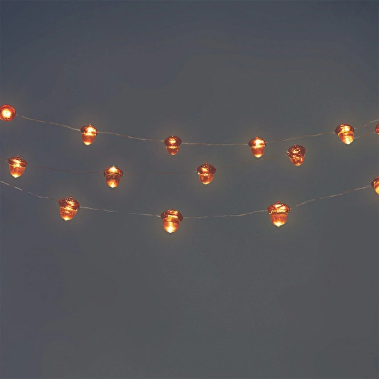 Flying Tiger Copenhagen Meşe Palamudu Şeklinde LED Işık Zinciri