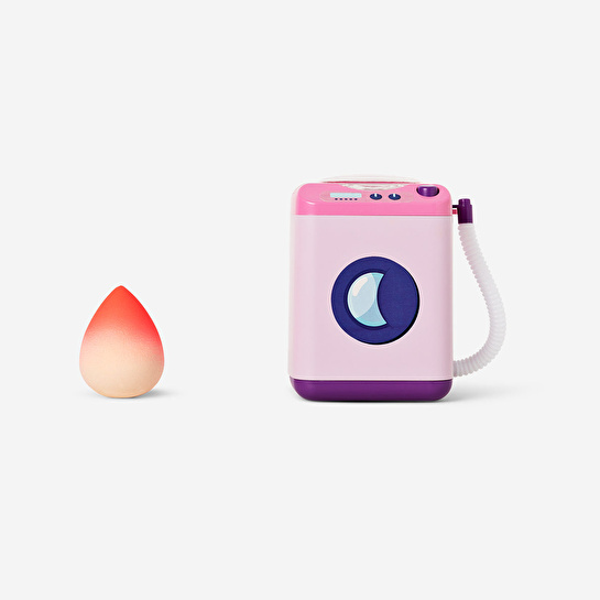 Flying Tiger Copenhagen Makyaj Süngeri ve Yıkama Makinesi