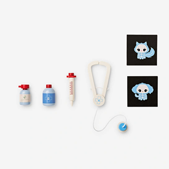 Flying Tiger Copenhagen Ahşap Veteriner Oyun Seti