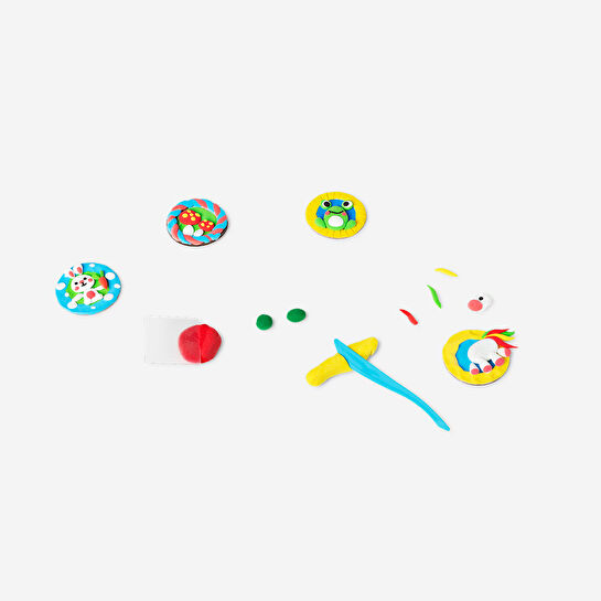 Flying Tiger Copenhagen Kendin Yap Kil Magnet