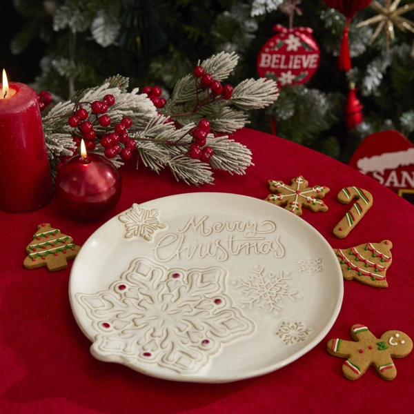 Karaca Home New Year Yılbaşı Merry Christmas Dekoratif Tabak 27,7 x 26,2 x 2,6 cm görseli 1