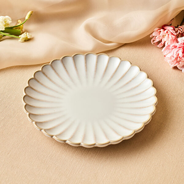 Karaca Daisy Tatlı Tabağı 15,5 cm