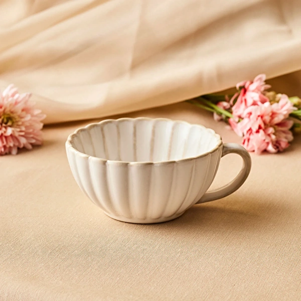 Karaca Daisy Çay Fincanı 250 ml