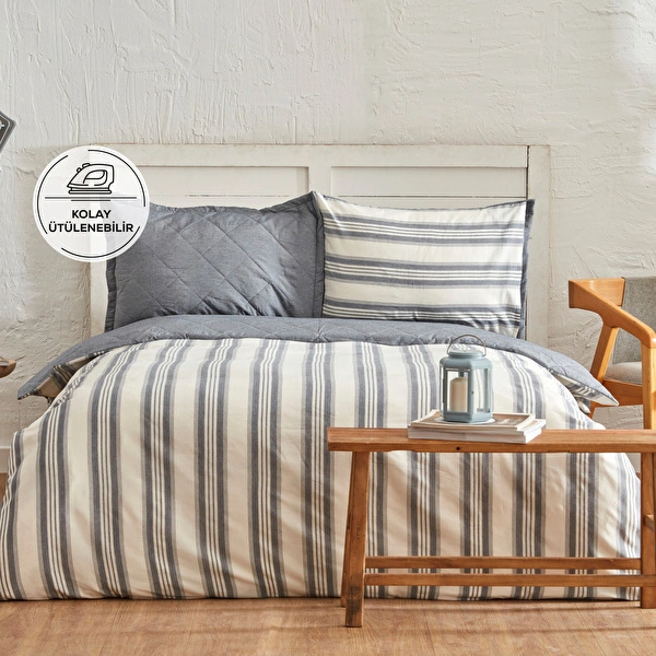 Karaca Home Dora İndigo İpliği Boyalı Kapitoneli Çift Kişilik Dört Mevsim Nevresim Takımı Complete Set görseli 1