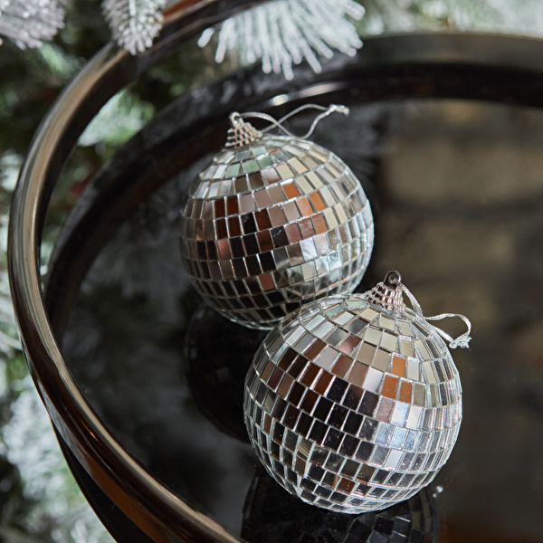 New Year Yılbaşı Ball 2 Parça Ağaç Süsü Seti - Karaca 2 Al 1 Öde