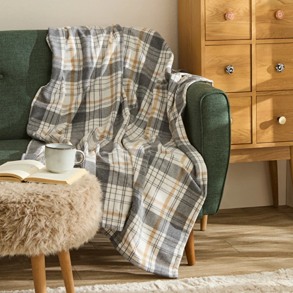 Karaca Home Flanel Throw Tv Battaniyesi Bej/Siyah görseli 1